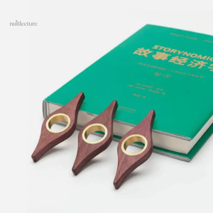 Bague de lecture en bois