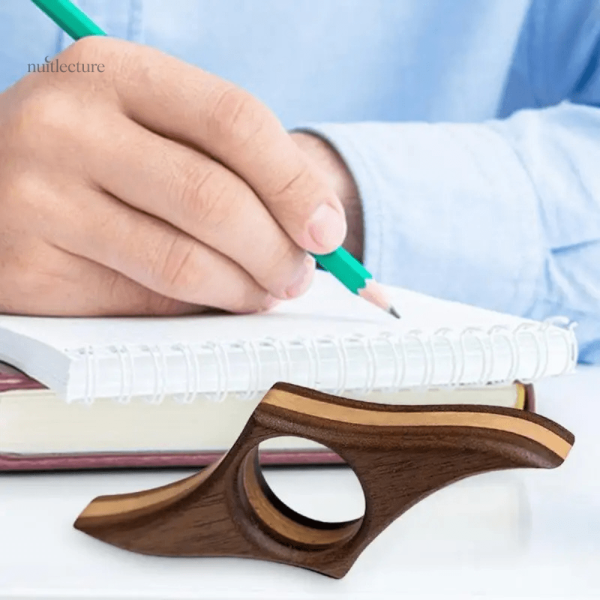 Accessoire de lecture en bois naturel