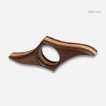 Bague en bois au design moderne