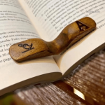 Bague de lecture en bois massif