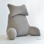 Coussin de lecture en micropeluche lavable