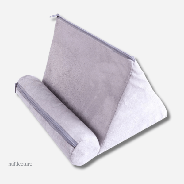 Porte livre en coussin, design simple et fonctionnel