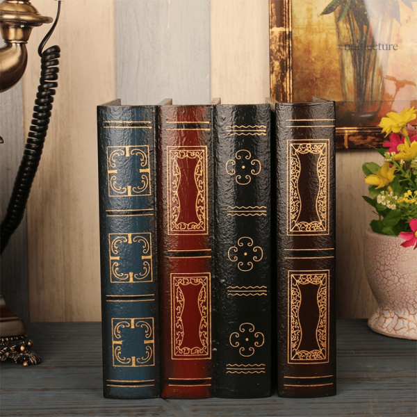 Accessoire de bureau élégant en faux livres vintage
