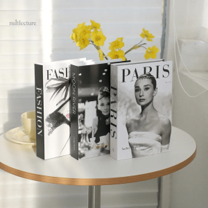 Livres déco Paris pour table basse élégante