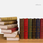 Éléments de déco en faux livres élégants