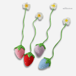Objet de décoration au crochet pour livre fraise