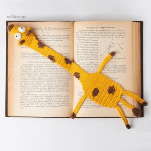 Marque-page girafe au crochet coloré et original