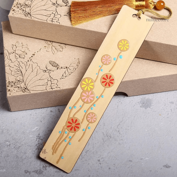 Marque-page en bois, outil pratique pour les lecteurs