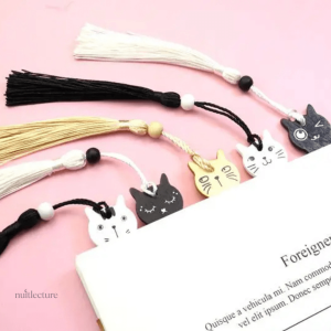 Marque-page en bois, motif de chat élégant