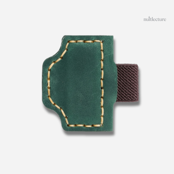 Marque-page en cuir avec charme élégant