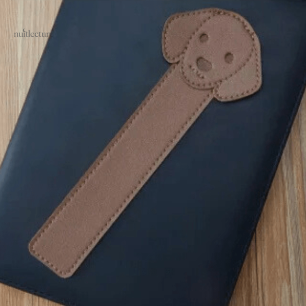 Marque-page en cuir motif chien