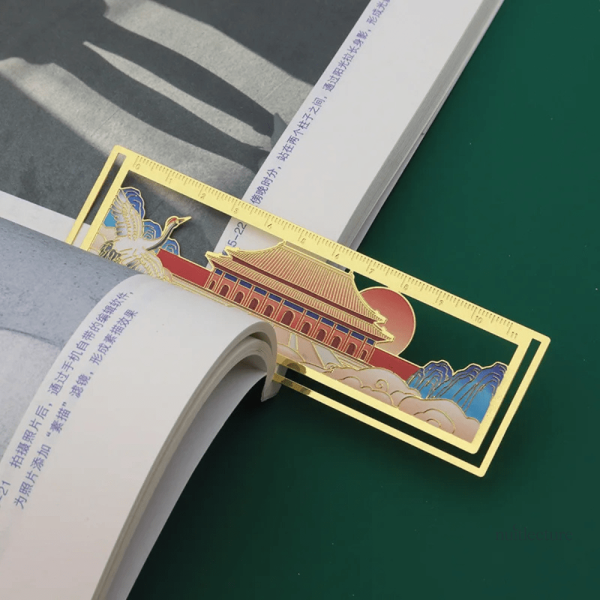 Accessoire de lecture en métal au motif chinois