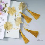 Marque-page décoratif en métal floral