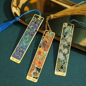 Marque-page design floral, parfait pour les livres