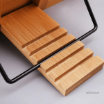 Porte livre ajustable, design en bambou naturel