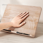 Porte livre en bois compact et pratique