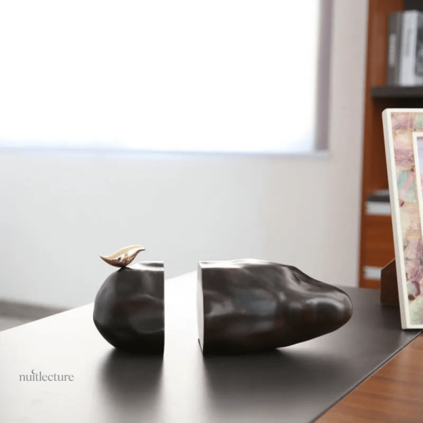 Serre-livre décoratif avec effet 3D unique