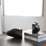 Serre-livre en forme 3D, ajout stylé à votre déco