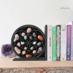 Élément décoratif bois pour livres, style contemporain
