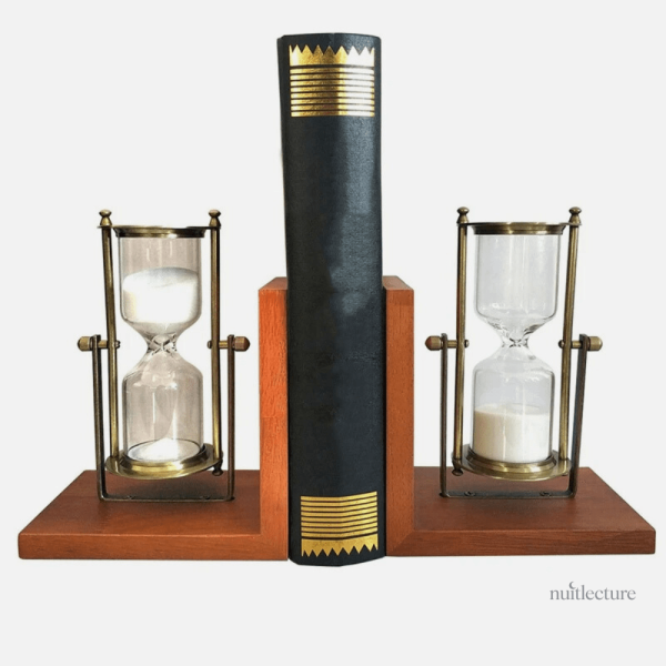 Objet déco pratique pour livres et objets
