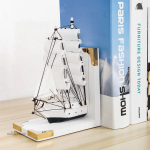 Serre-livre voilier en bois, objet de rangement raffiné