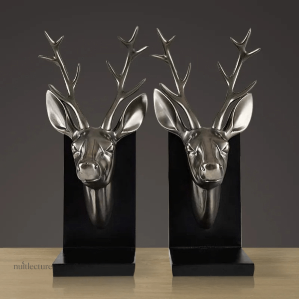 Accessoire de bibliothèque en cuivre à motif de cerf