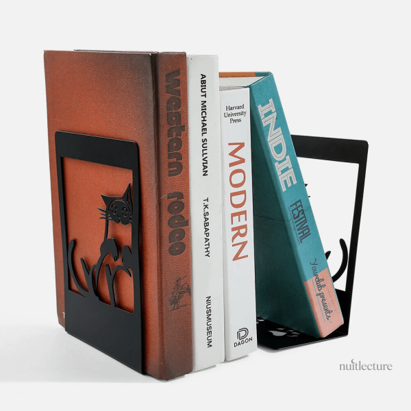Serre-livre artistique en métal pour passionnés de chats