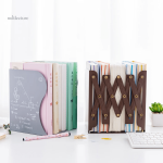 Serre-livre stylisé en métal, inspiration mathématique