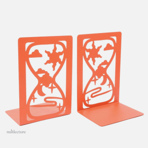 Accessoire en métal : serre-livre inspiré des sabliers