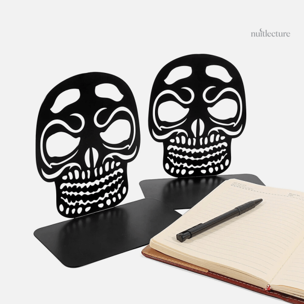 Tête de mort en métal, pratique pour livres et déco