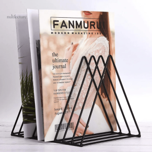Support livre décoratif en métal, forme de triangles